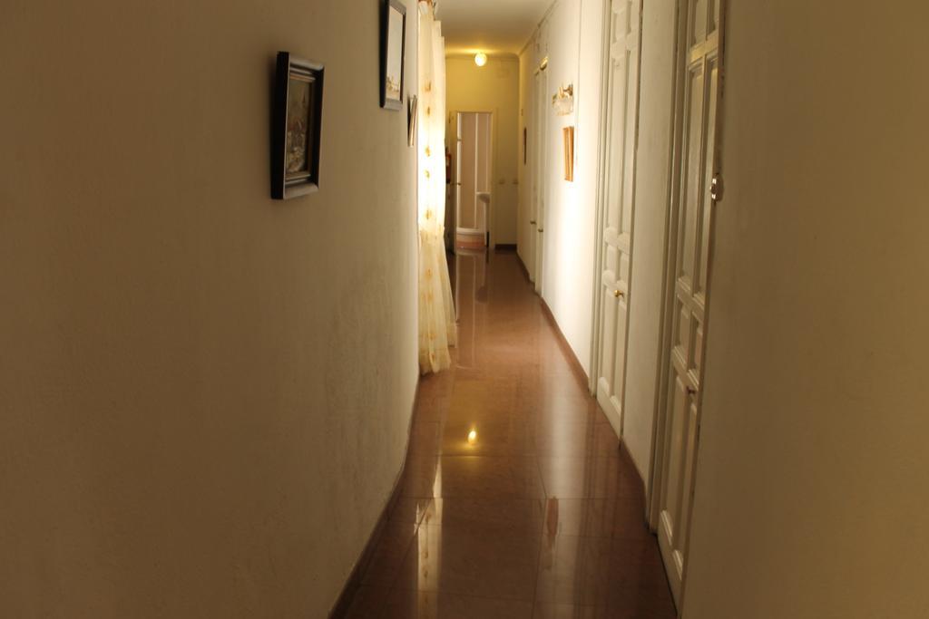 Hostal Graciela Madrid Dış mekan fotoğraf