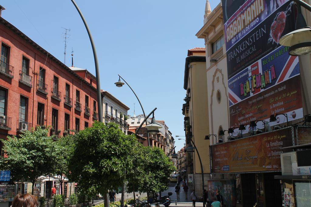 Hostal Graciela Madrid Dış mekan fotoğraf